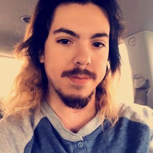 Meet your Posher, Dakota